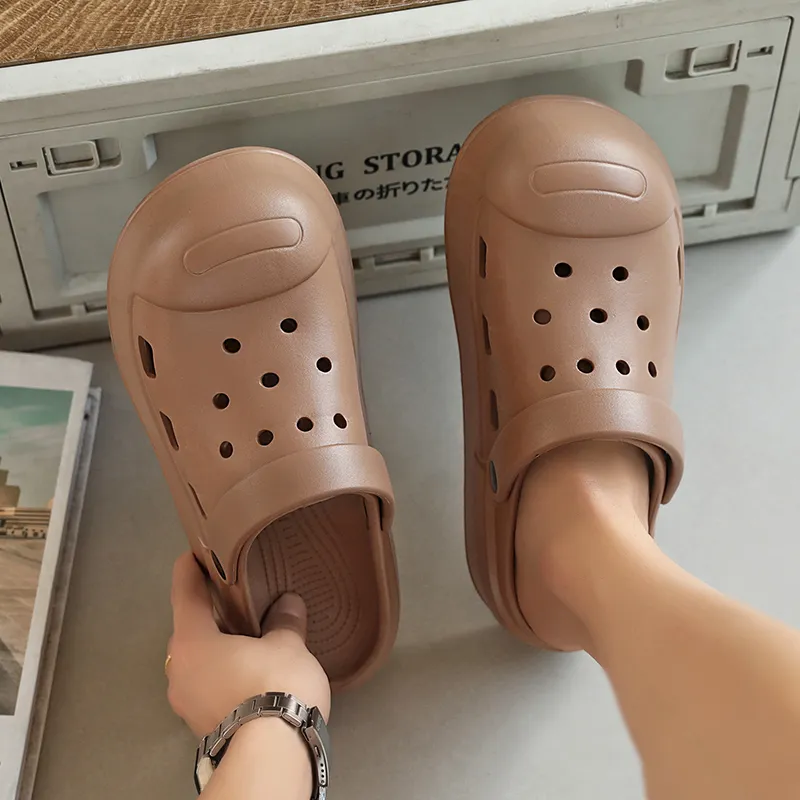 Budding Bear Clogs Unisex-6