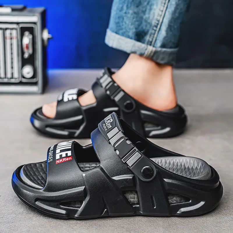 Budding Bear Beach Sandals Men's-13