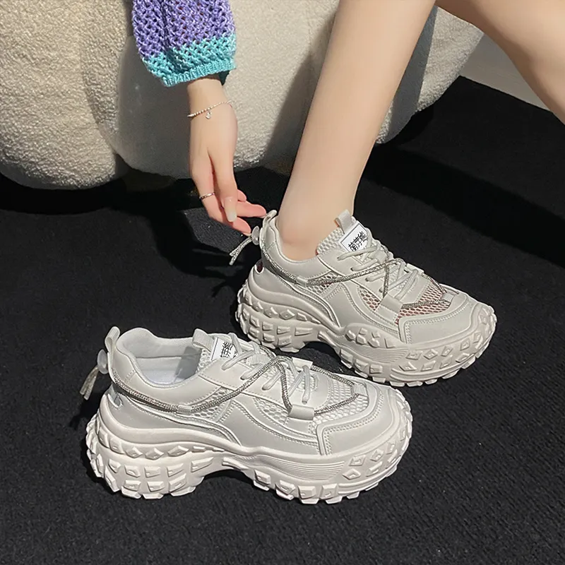 Budding Bear Anti-Slip Wear-Resistant Breathable Height Increasing Low-Top Chunky Sneakers Women's Box-12