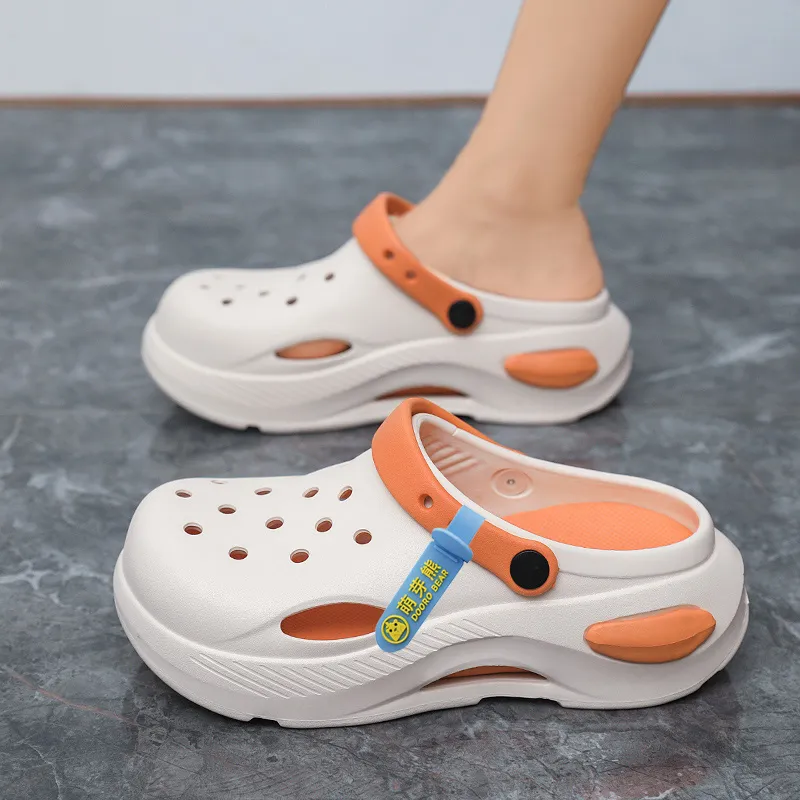 Budding Bear Clogs Women's-7