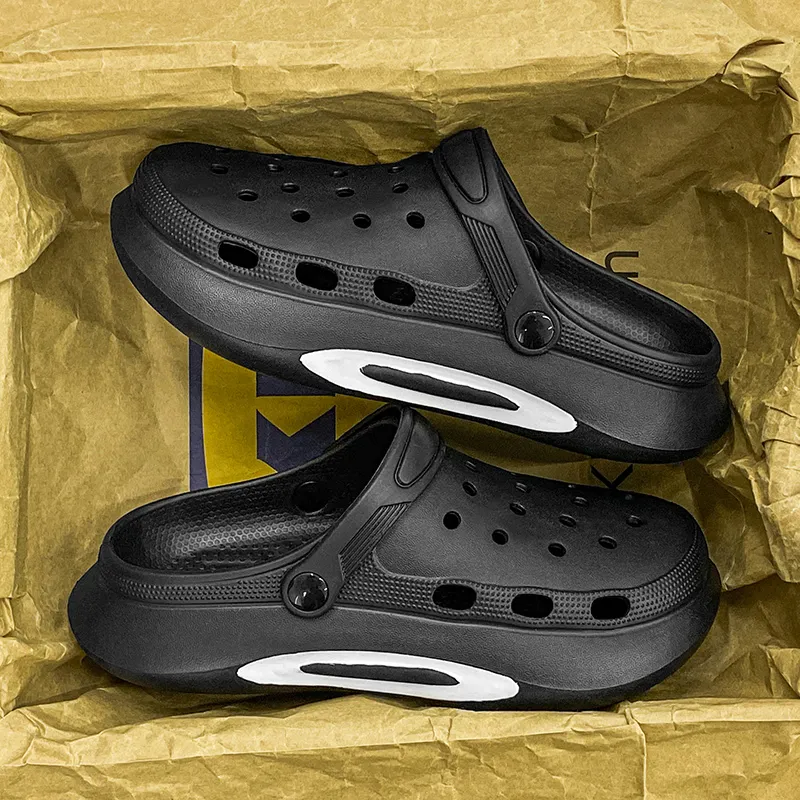 Budding Bear Clogs Men-1