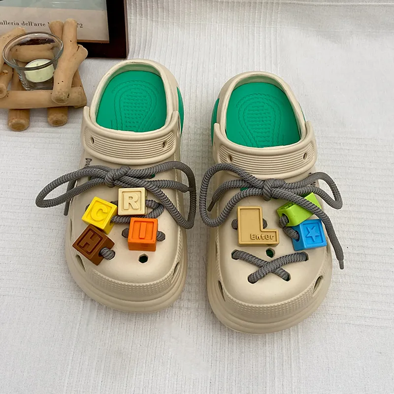 Budding Bear Clogs Women's-11