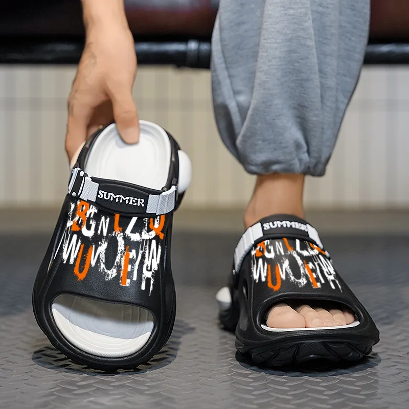 Budding Bear Beach Sandals Unisex-8