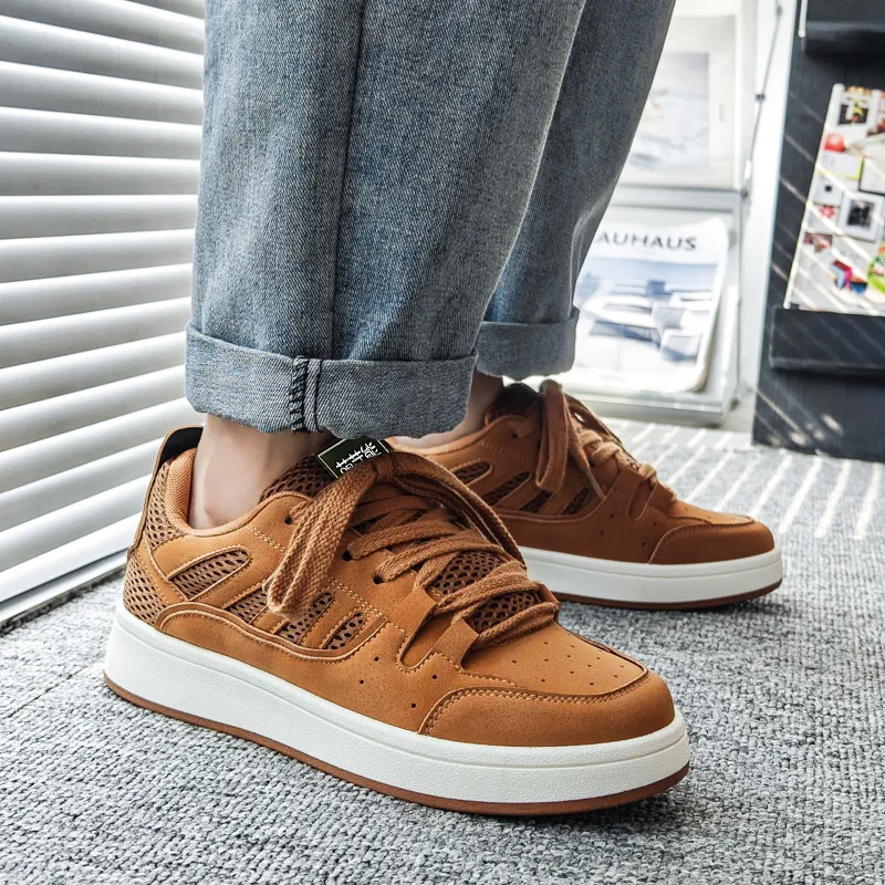 Budding Bear Low Top Skateboard Shoes Men's-10