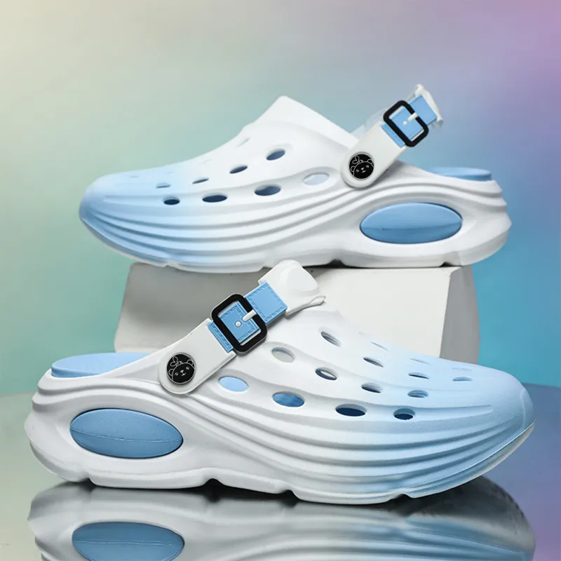 Budding Bear Clogs Men-1