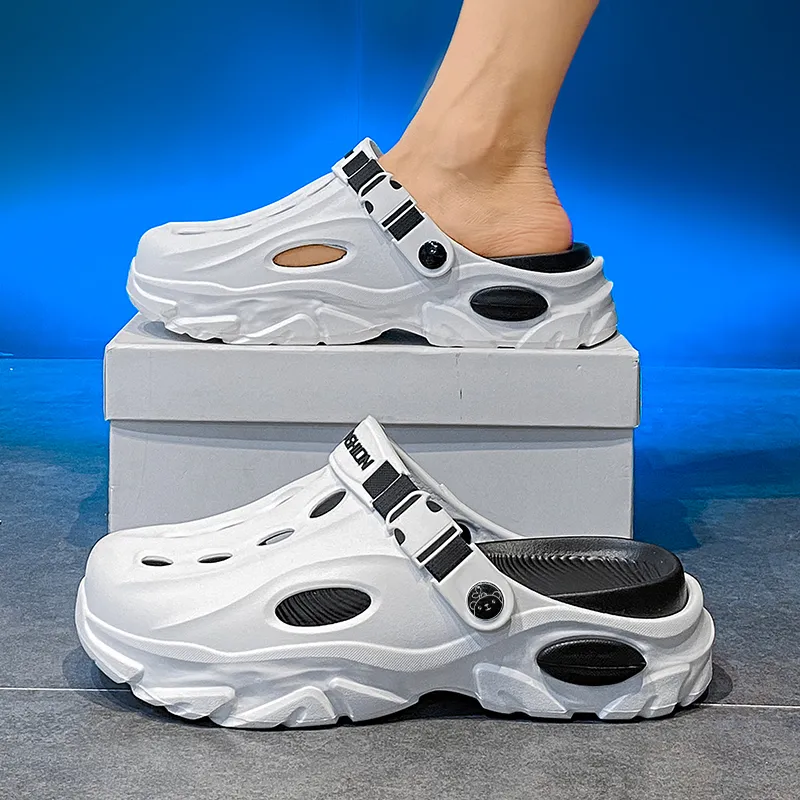 Budding Bear Clogs Men-4