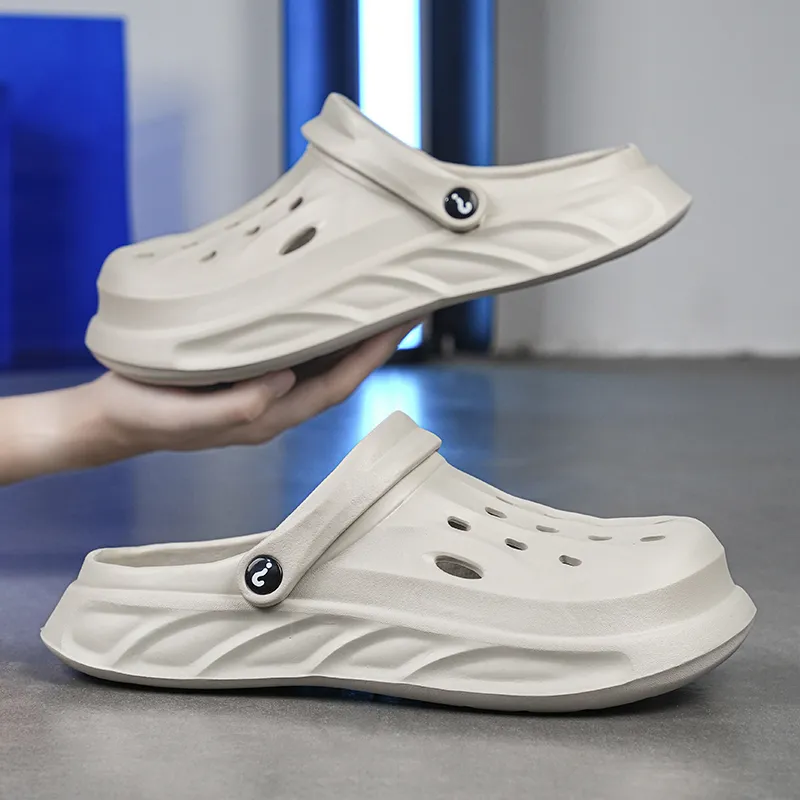 Budding Bear Clogs Men-6