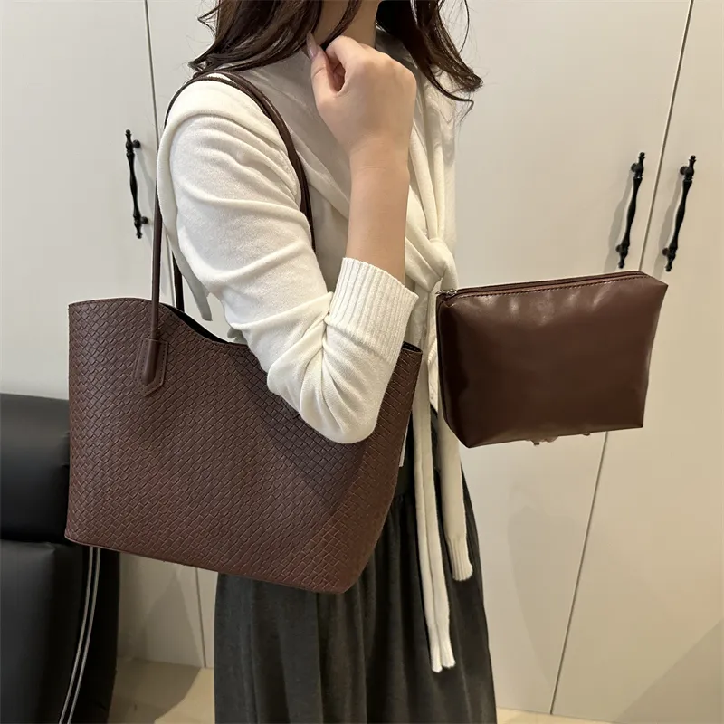 Kewuku PU Shoulder Bag Unisex Ecru/Silver/Black/Coffee-21