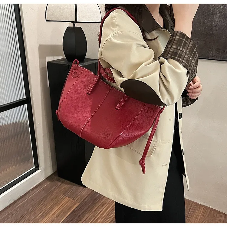 SEPTWOLVES PU One Shoulder Handbags Regular Women's Black/Red/Brown-4