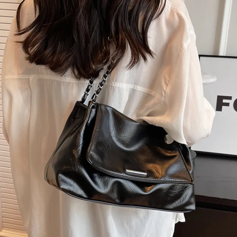 SEPTWOLVES PU Shoulder Bag Medium Size Women's Black/White/Silver-2