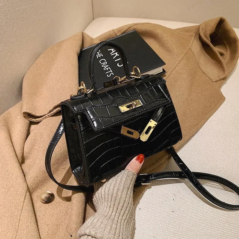 SEPTWOLVES PU Shoulder Bag Women's Black/White-2