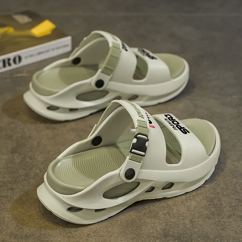 Budding Bear Beach Sandals Unisex-2