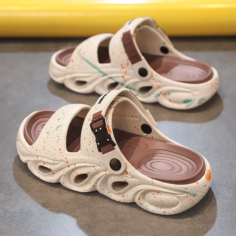 Budding Bear Beach Sandals Men's-7