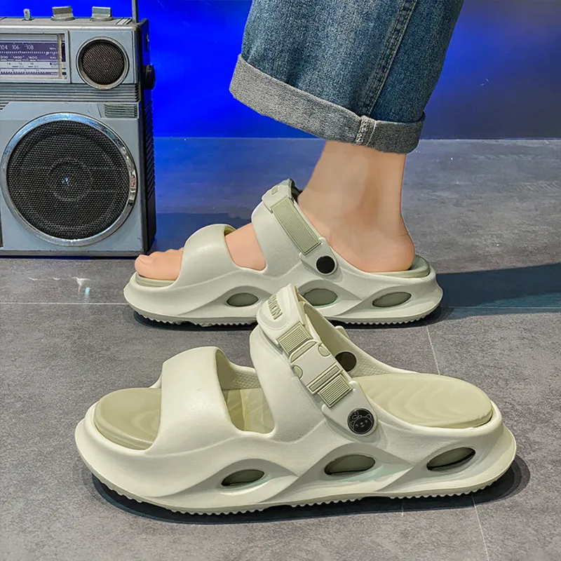 Budding Bear Beach Sandals Men's-14