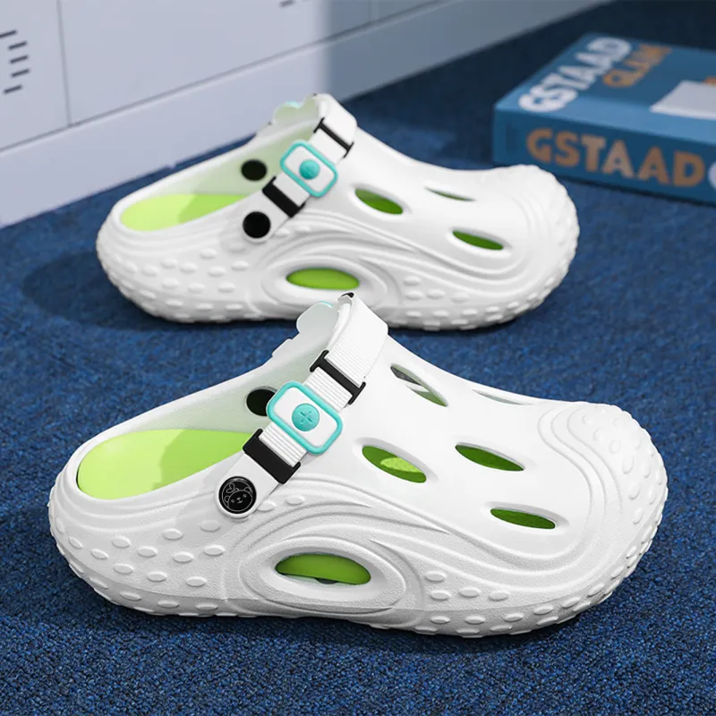 Budding Bear Clogs Men-3