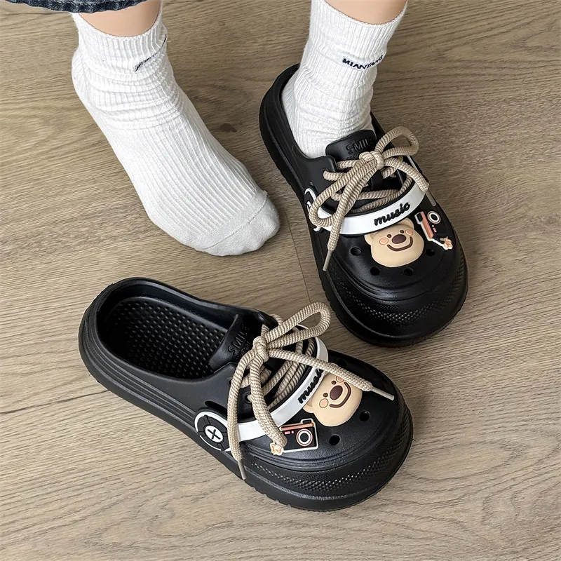 Budding Bear Clogs Women's-11