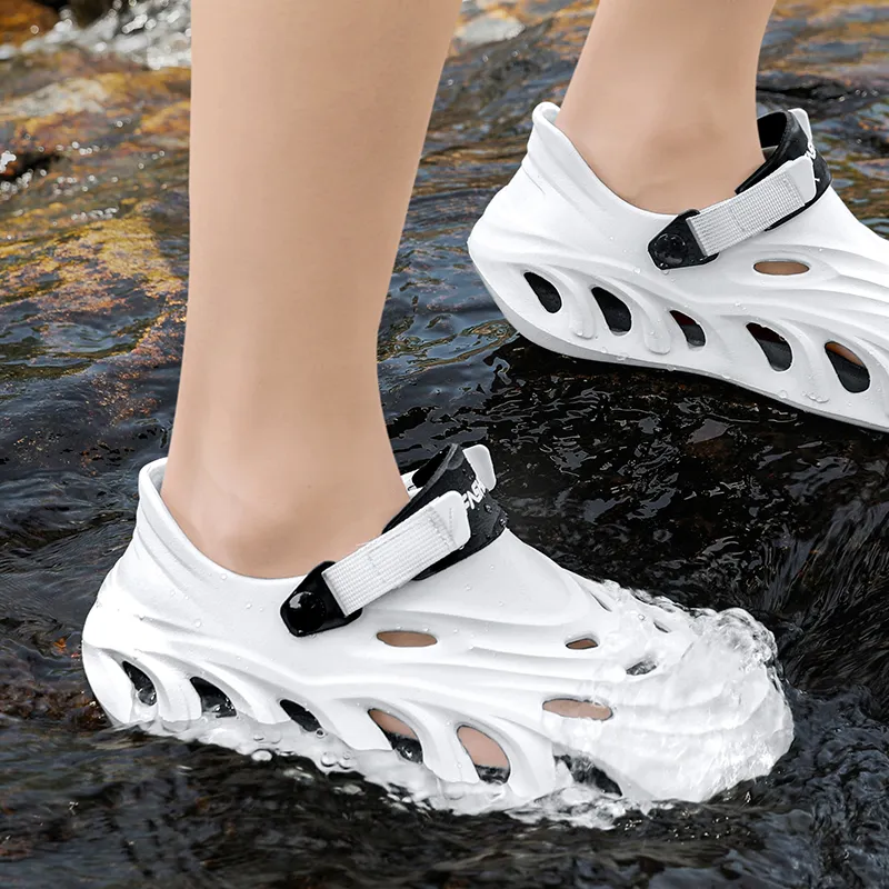 Budding Bear Clogs Men-3