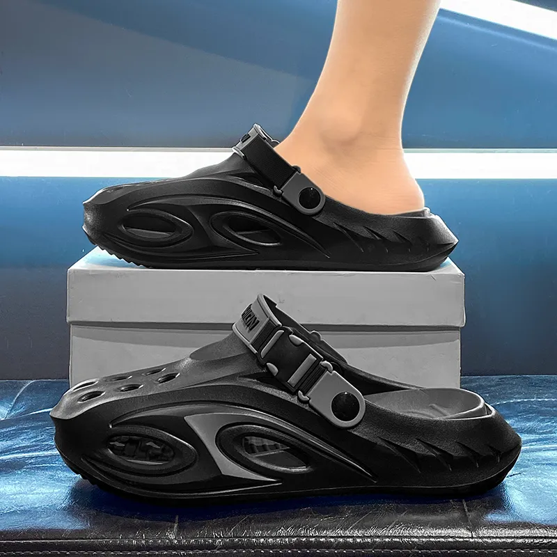 Budding Bear Clogs Men-11