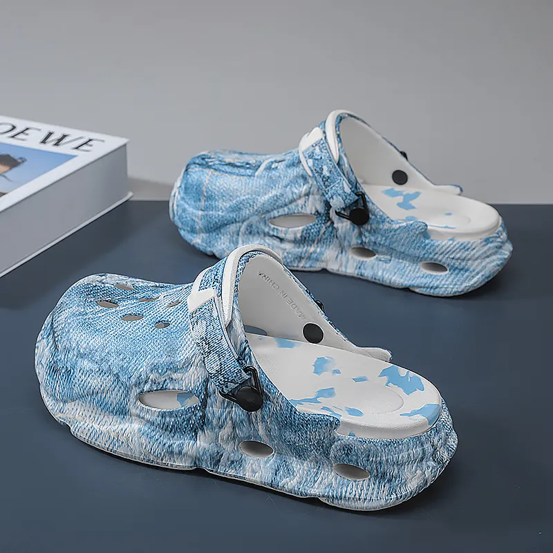 Budding Bear Clogs Unisex-8