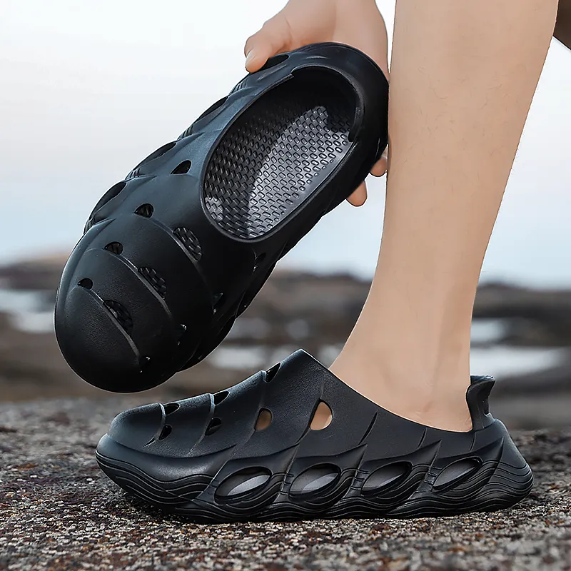 Budding Bear Clogs Men-12