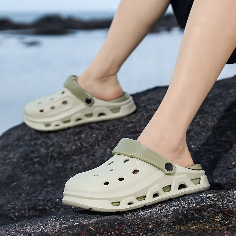 Budding Bear Clogs Unisex-6