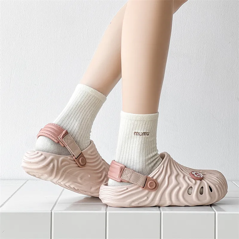 Budding Bear Clogs Women's-14