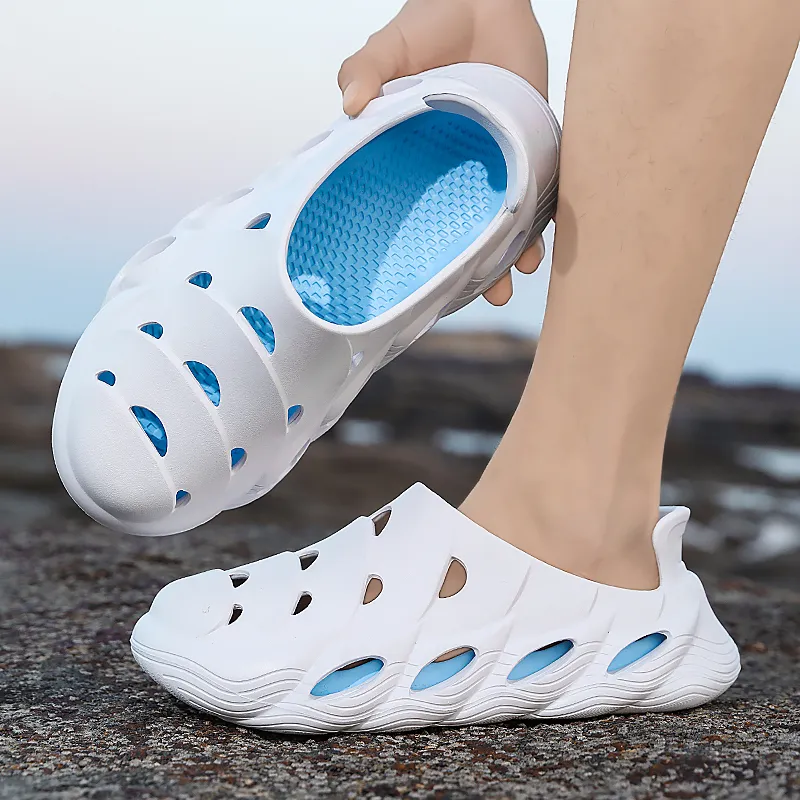 Budding Bear Clogs Men-2