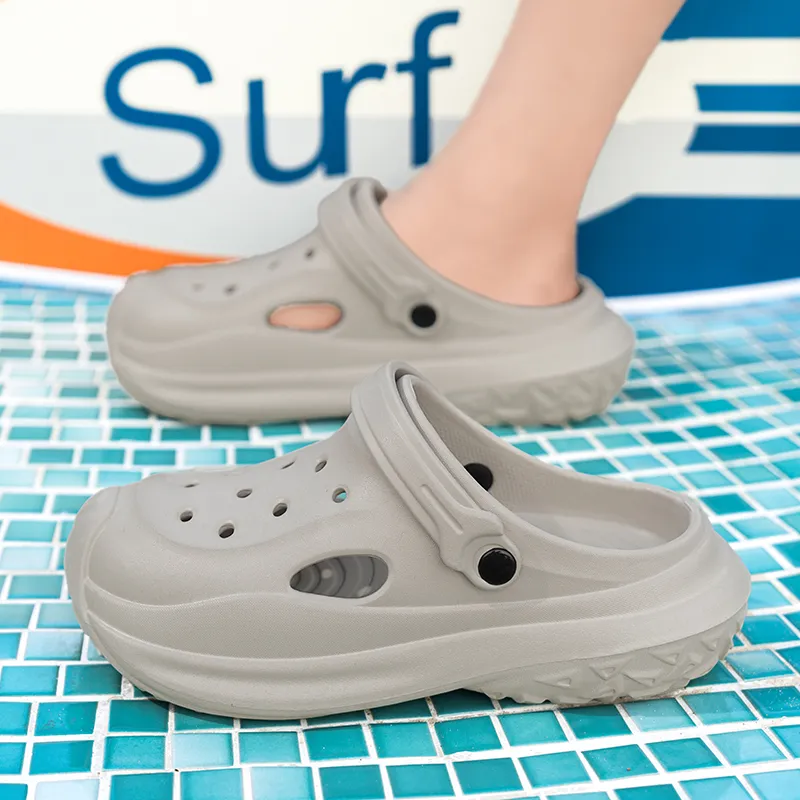 Budding Bear Clogs Men-7