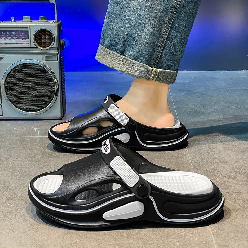 Budding Bear Beach Sandals Men's-2