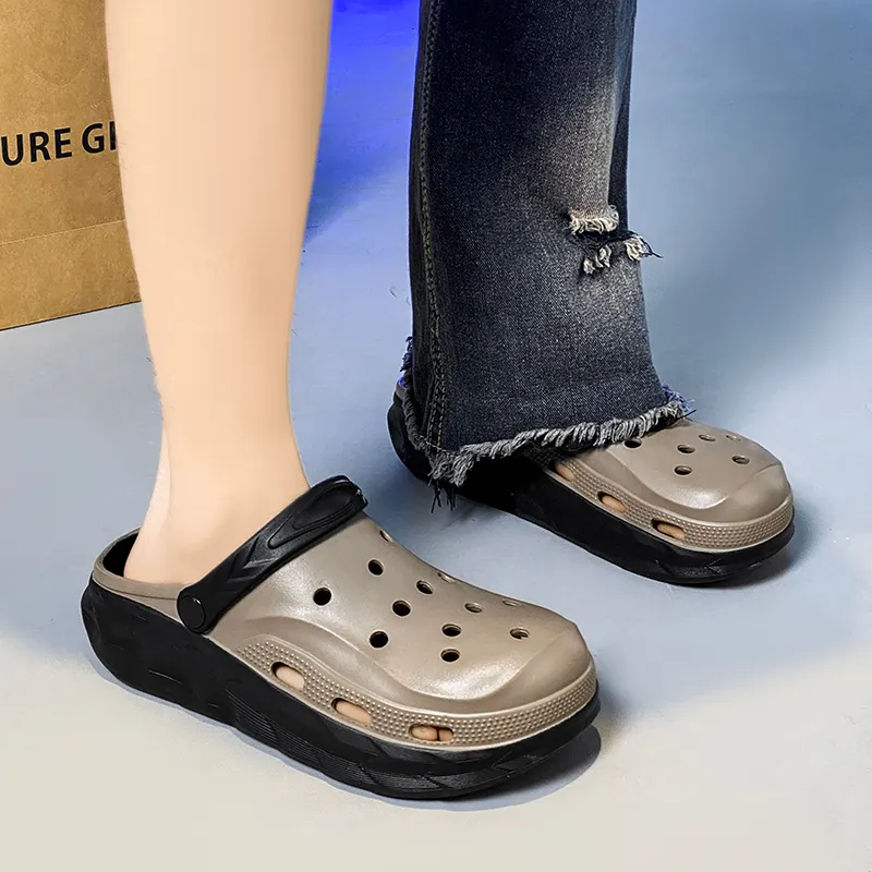 Budding Bear Clogs Men-7