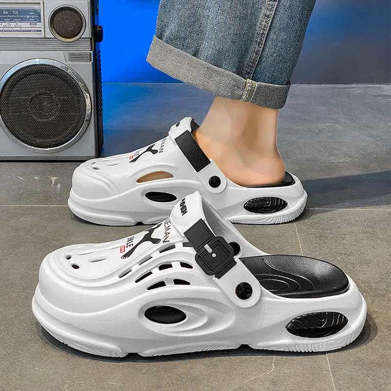 Budding Bear Clogs Men-8
