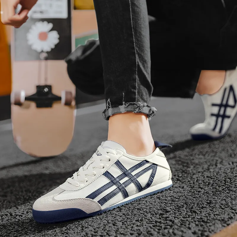 Budding Bear Slip Resistant, Abrasion Resistant, Breathable, Lightweight Low Top Casual Shoes Men's-22