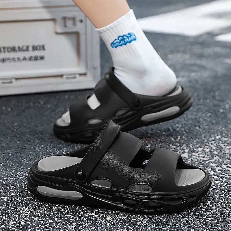 Budding Bear Beach Sandals Men's-11