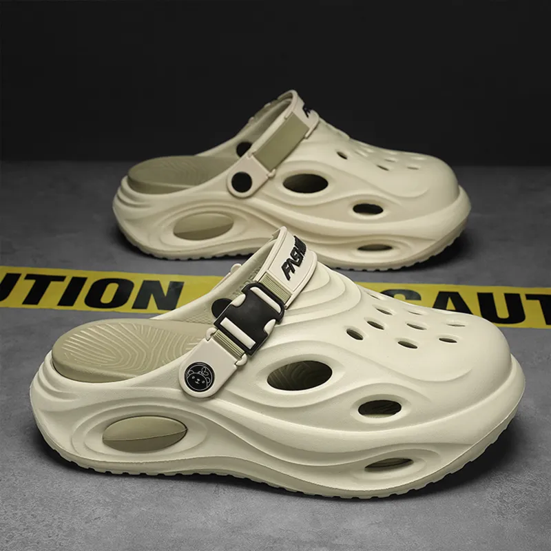 Budding Bear Clogs Men-17