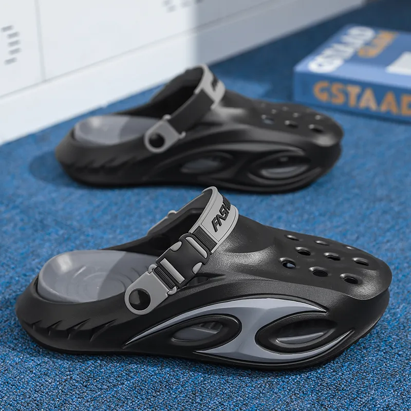 Budding Bear Clogs Men-3