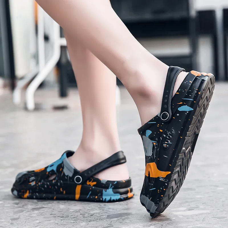 Budding Bear Clogs Men-4