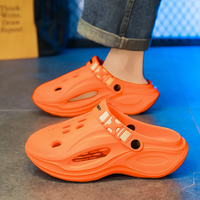 Budding Bear Clogs Men-11