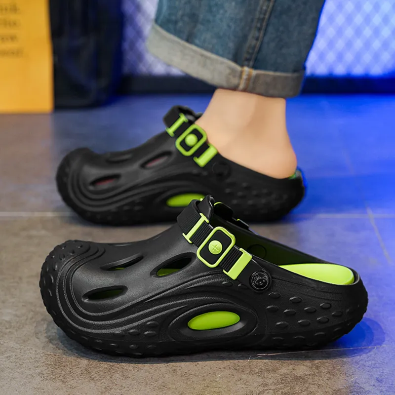 Budding Bear Clogs Men-14