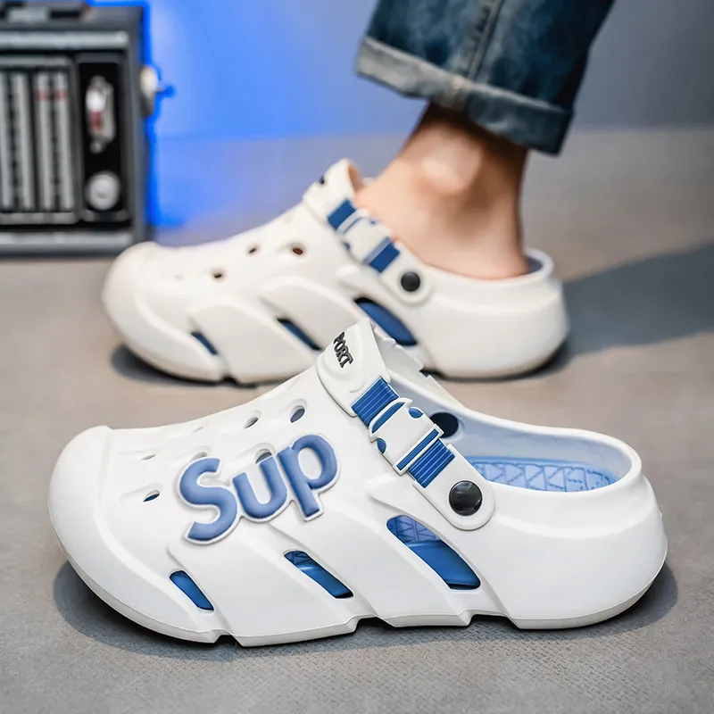 Budding Bear Clogs Men-8