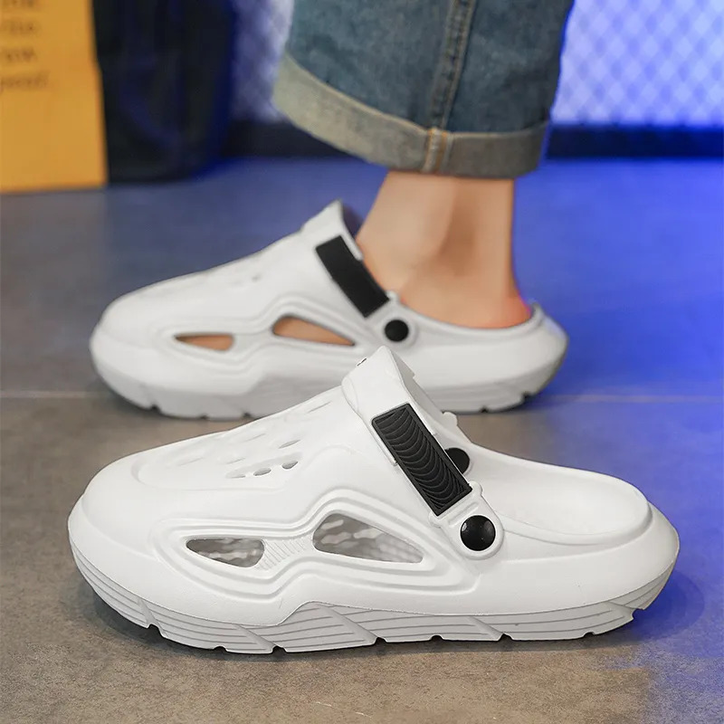 Budding Bear Clogs Men-2