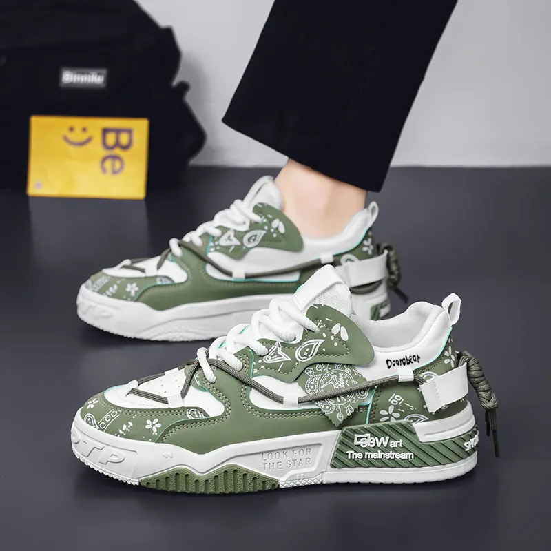 Budding Bear Low-Top Skateboard Shoes Men's-10