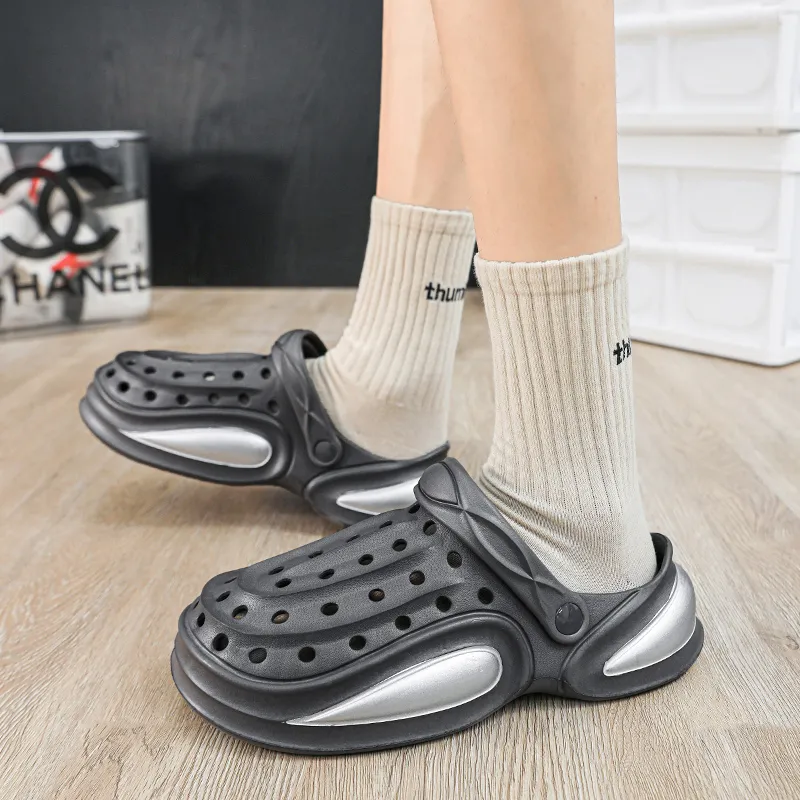 Budding Bear Clogs Men-8