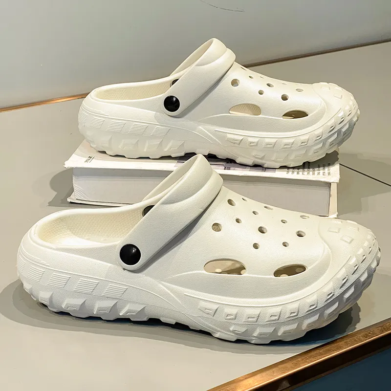 Budding Bear Clogs Unisex-7