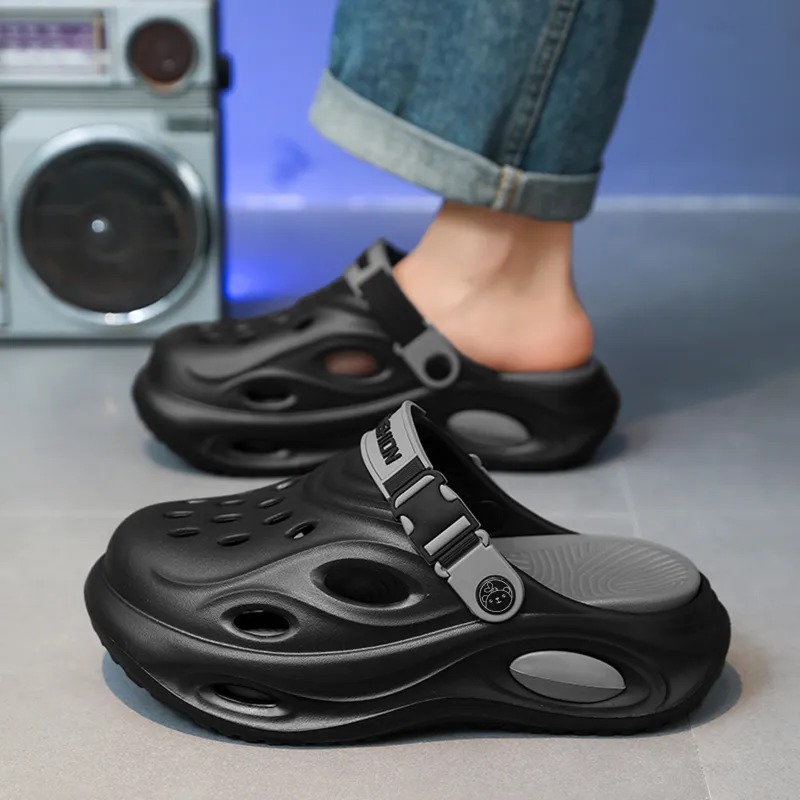 Budding Bear Clogs Men-3