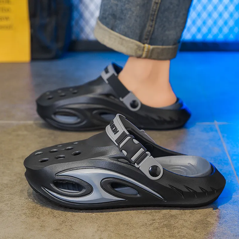 Budding Bear Clogs Men-5