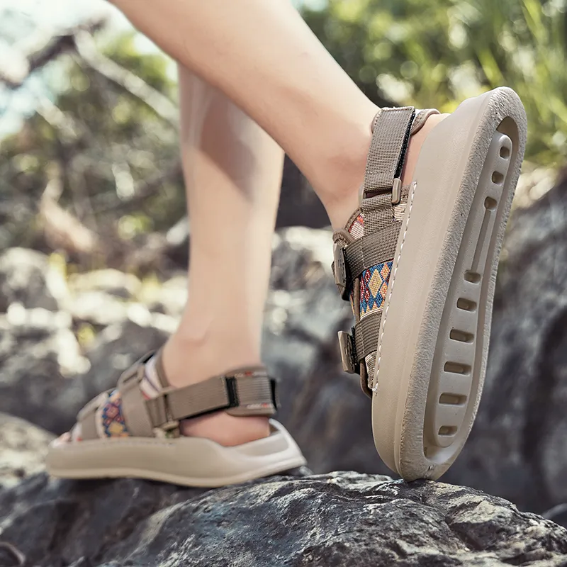 Budding Bear Beach Sandals Men's-9