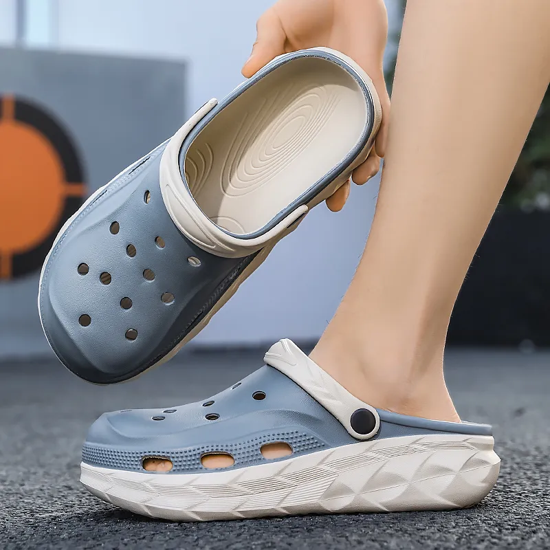 Budding Bear Clogs Men-2
