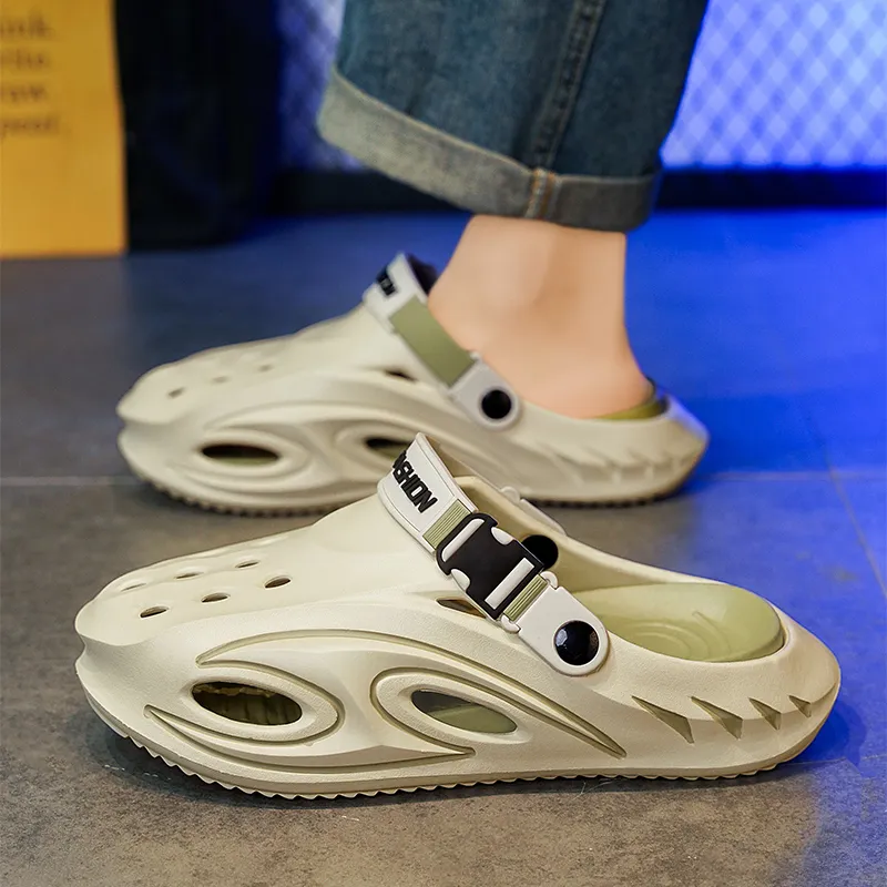 Budding Bear Clogs Men-4