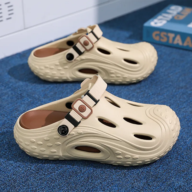 Budding Bear Clogs Men-11