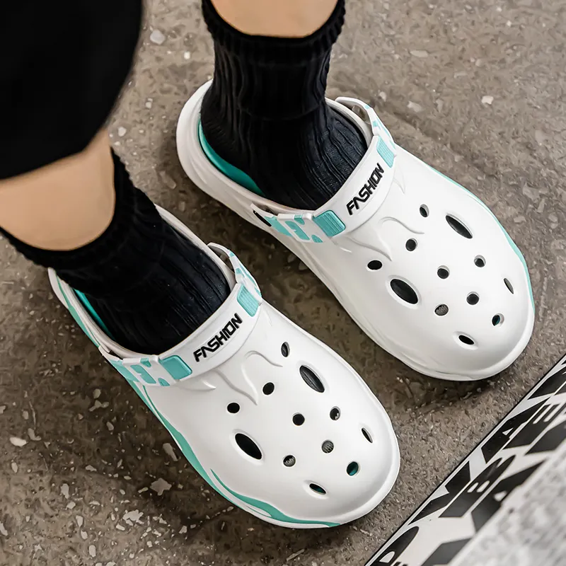 Budding Bear Clogs Men-7